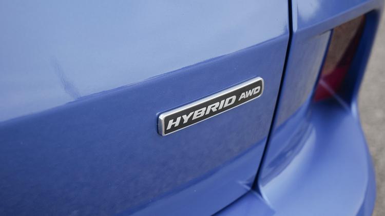 2.5 FHEV ST-Line X 5dr CVT